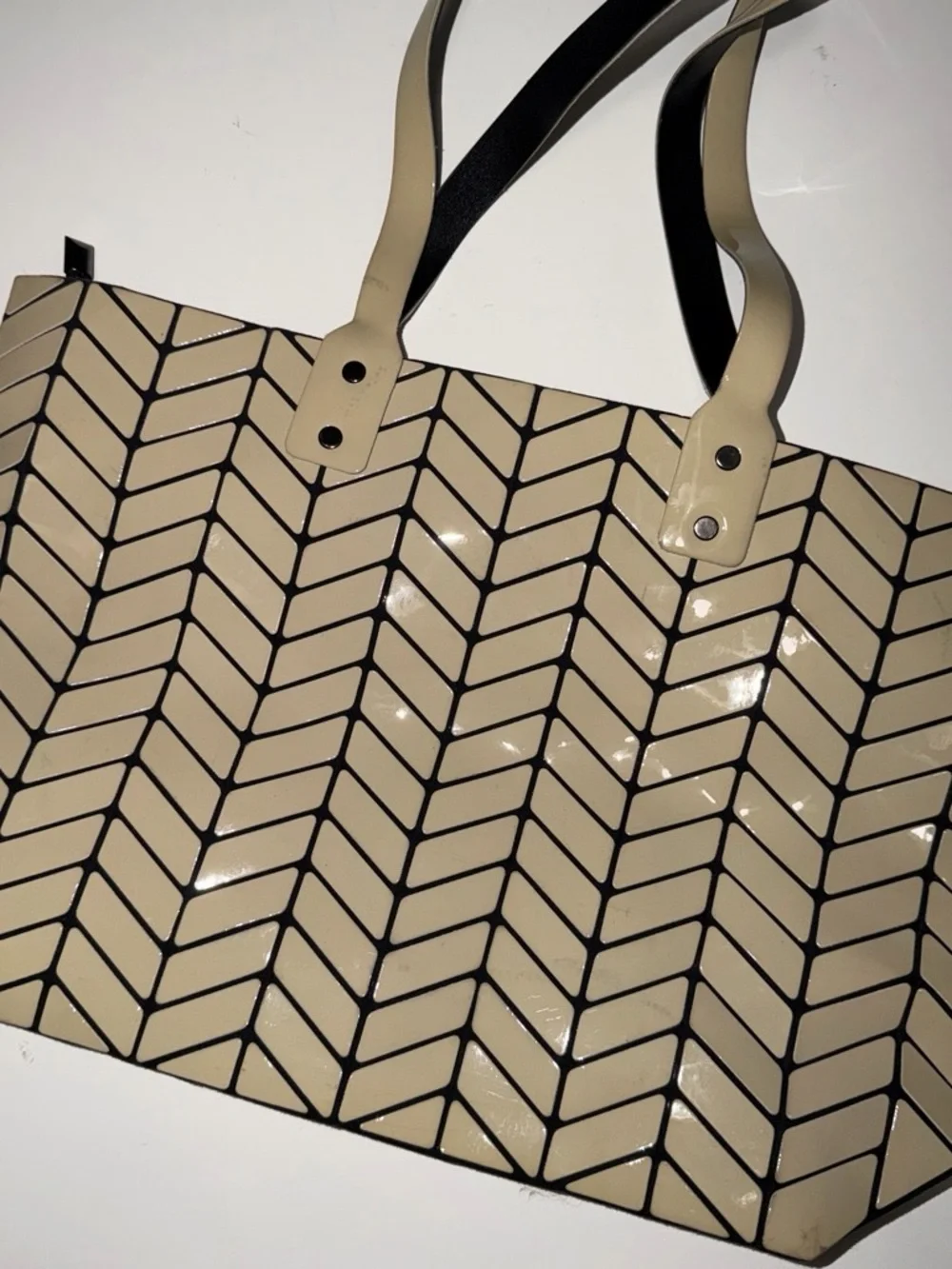 Neutral Chevron-Pattern Tote Bag in Beige and Black